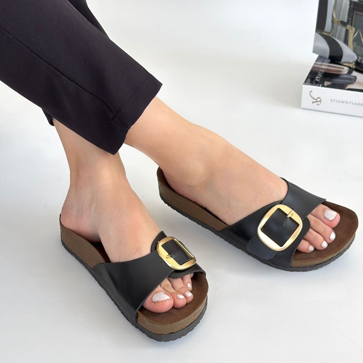 Zooy Siyah Cilt Terlik