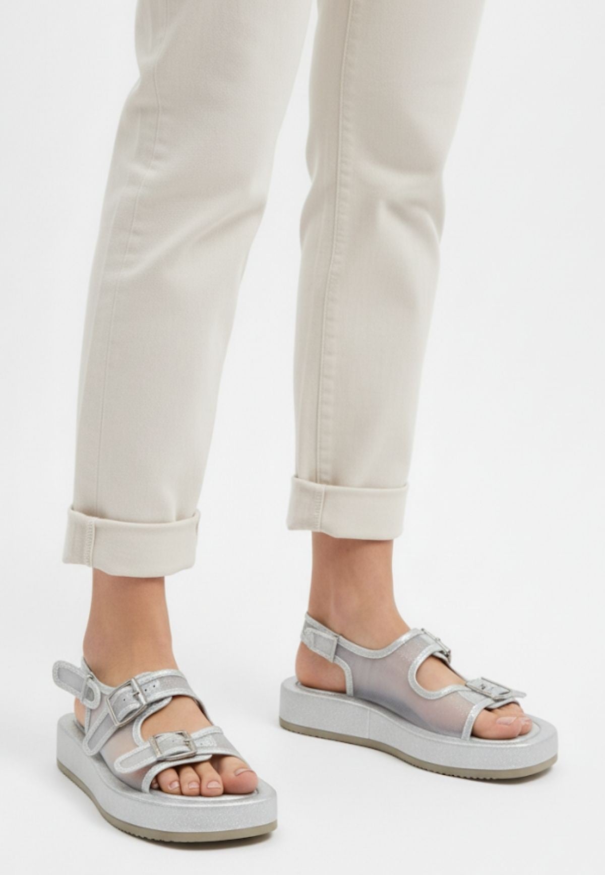 Sinna Gümüş Cilt Tül Detaylı Sandalet