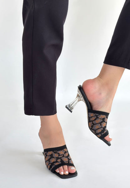 Erja Siyah Desenli Triko Topuklu Terlik