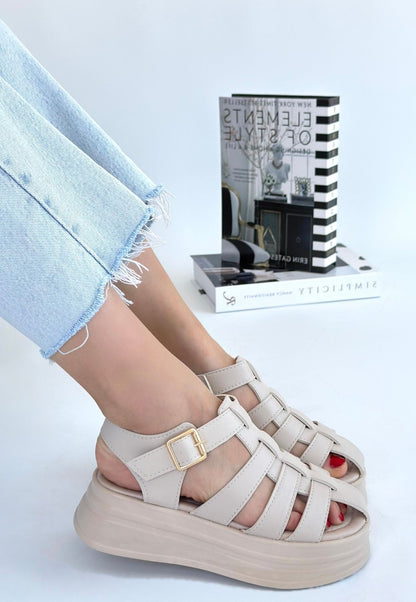 Toten Bej Cilt Kemerli Sandalet