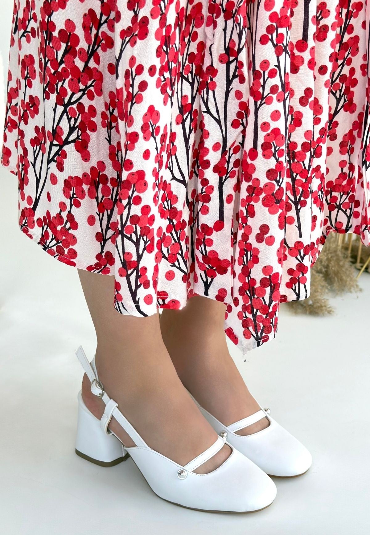 Jecci Beyaz Cilt Topuklu Ayakkabı