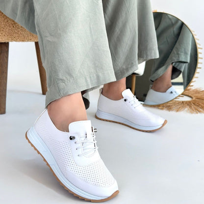 Tone Beyaz Cilt Bağcıklı Spor Ayakkabı