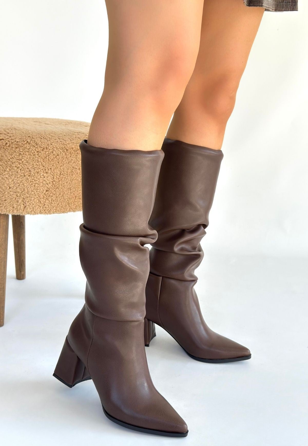 Pitay  Kahverengi Cilt Körüklü Topuklu Çizme